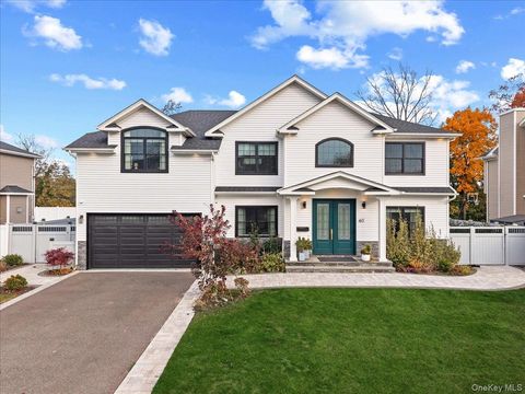 60 Moss Lane Jericho NY 11753