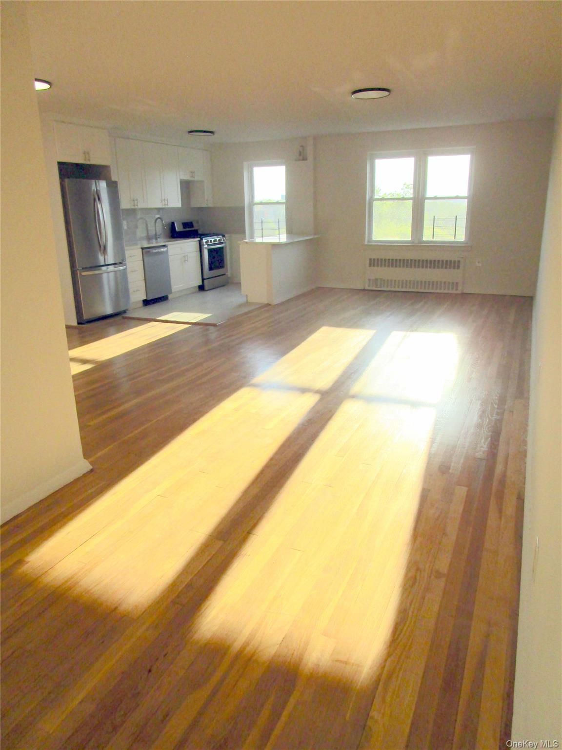 585 McLean Avenue 6E
