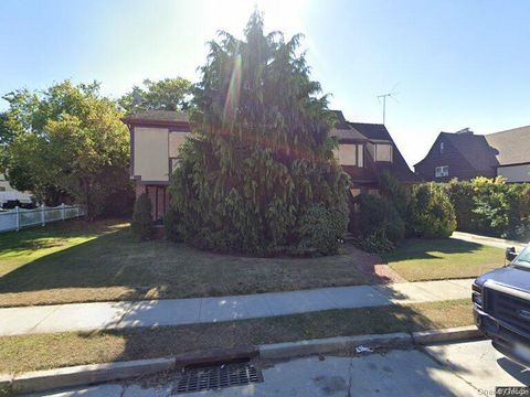 Homes For Rent - 45 Eldridge Avenue<br/> Hempstead, NY 11550