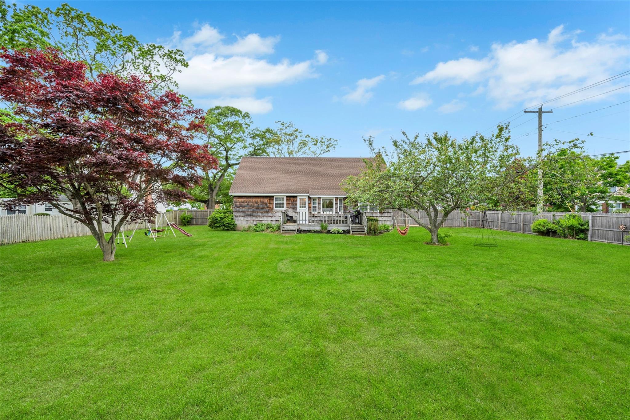 301 Maple Avenue, Patchogue, New York image 19