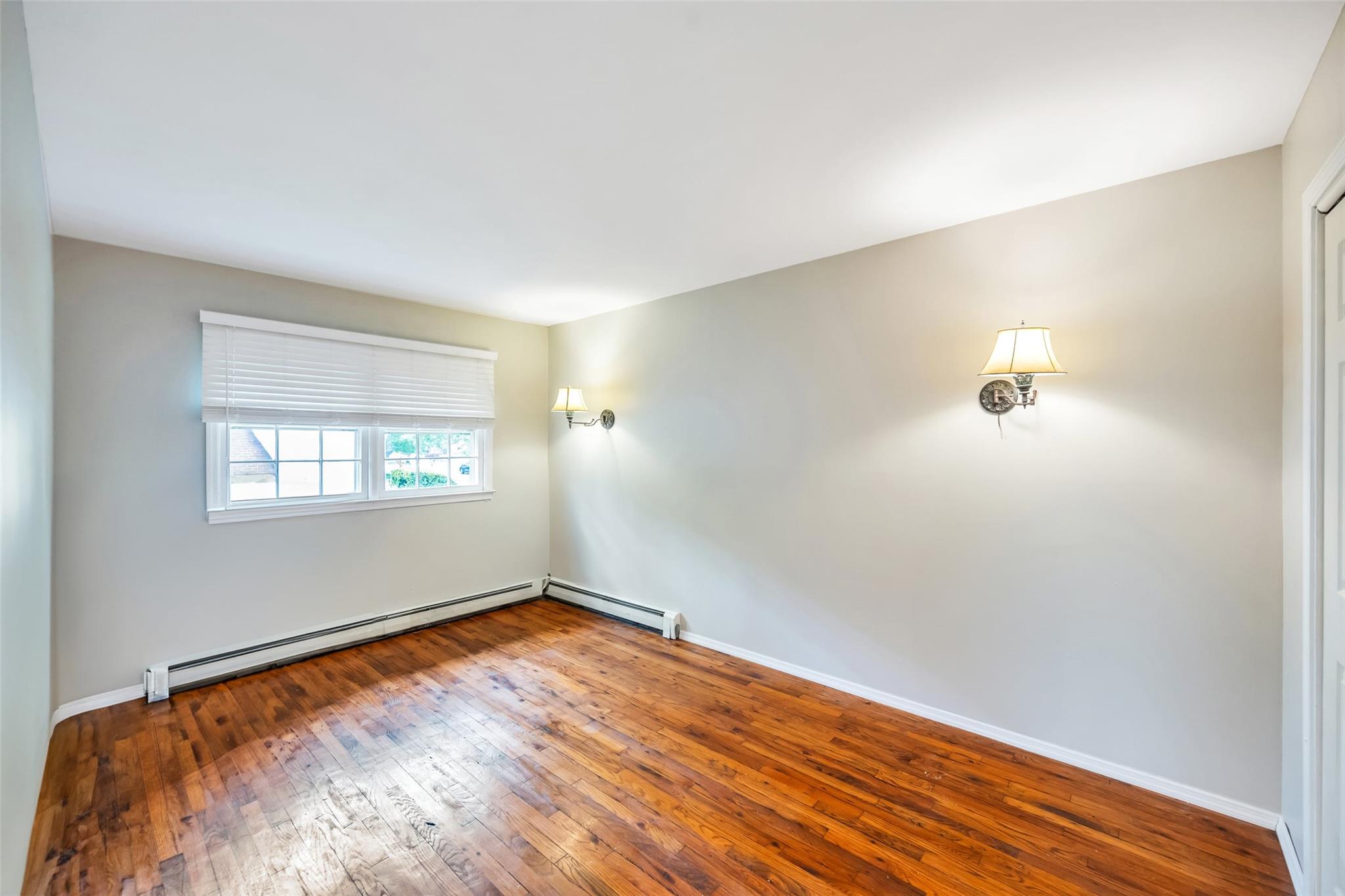 301 Maple Avenue, Patchogue, New York image 12