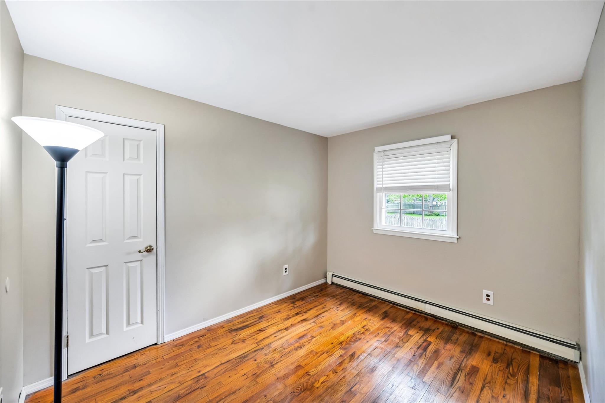 301 Maple Avenue, Patchogue, New York image 14