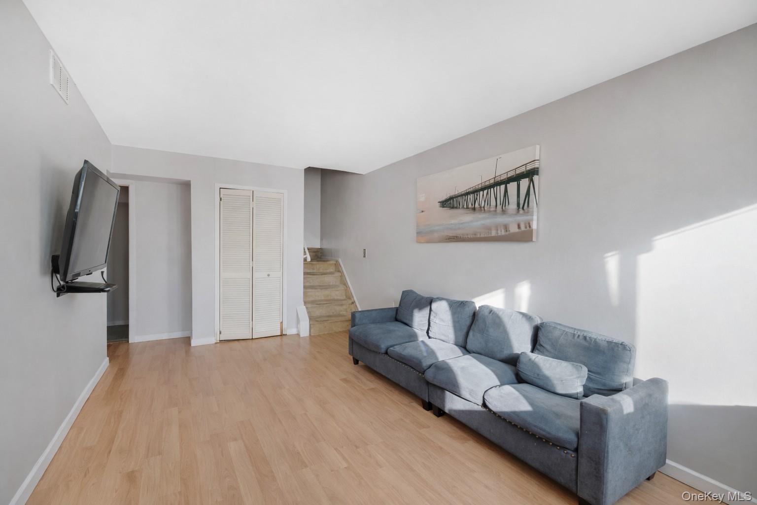 327A Mersereau Avenue