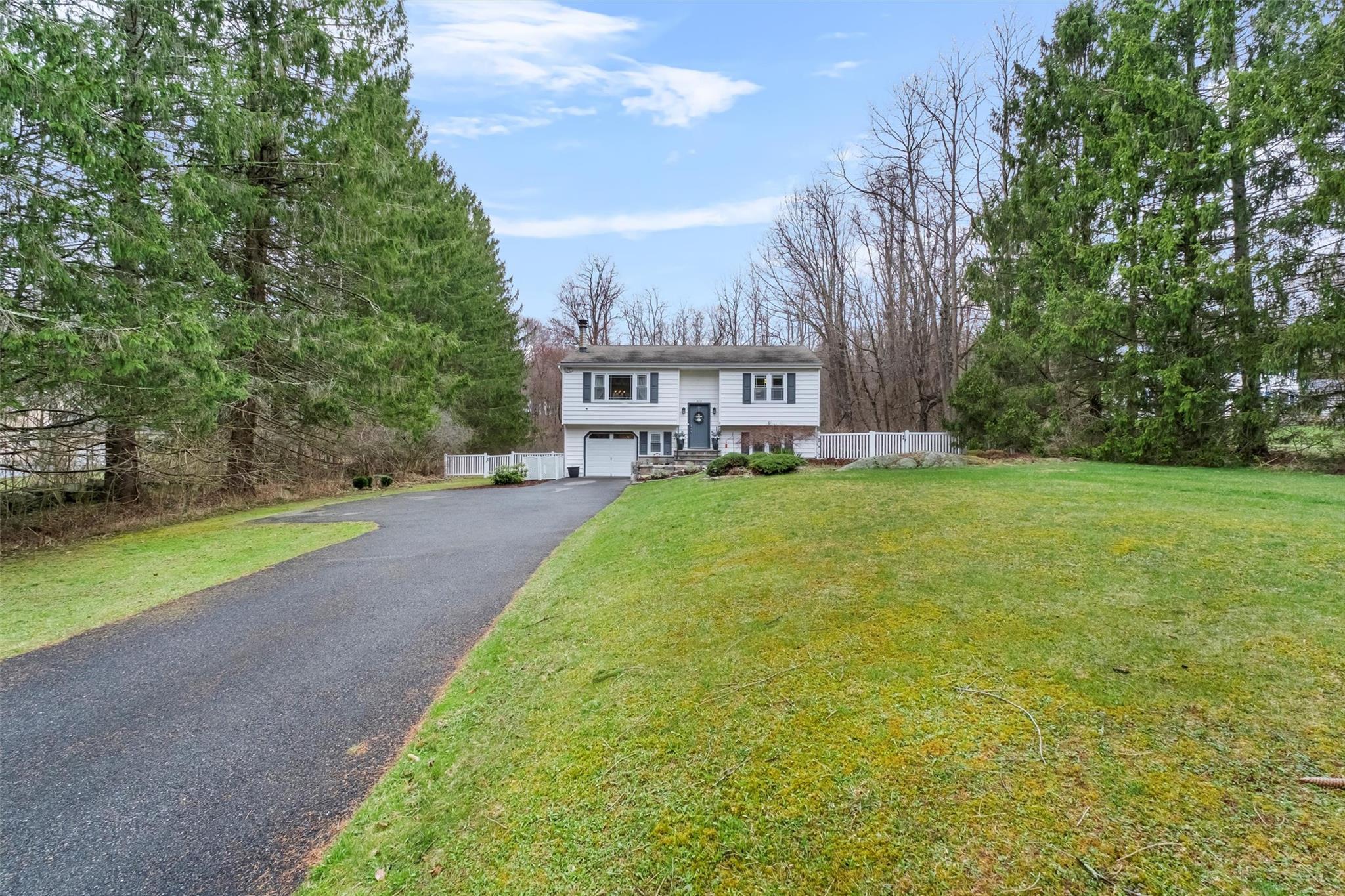 320 White Pond Road, Stormville, New York image 2