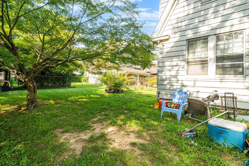 Photo of 193 McKay Road, Huntington Station, NY 11746 (MLS # 1040185)