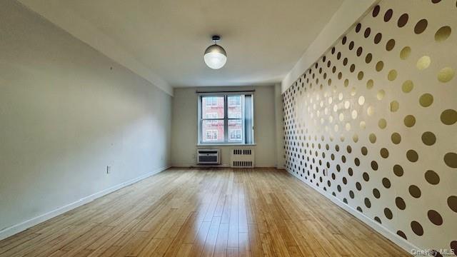 142-05 Roosevelt Avenue 415