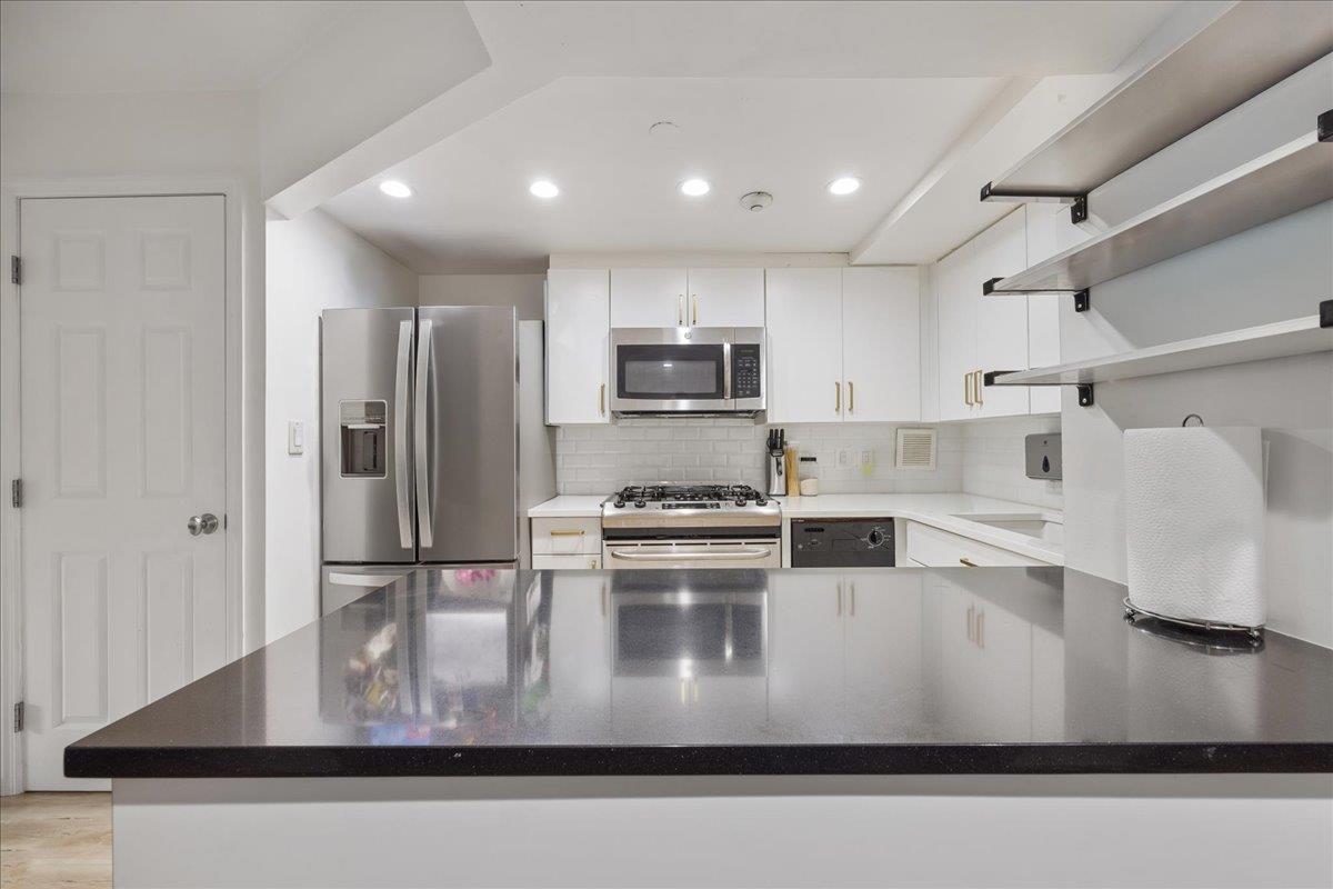 23 Water Grant Street #4I, Yonkers, New York image 14
