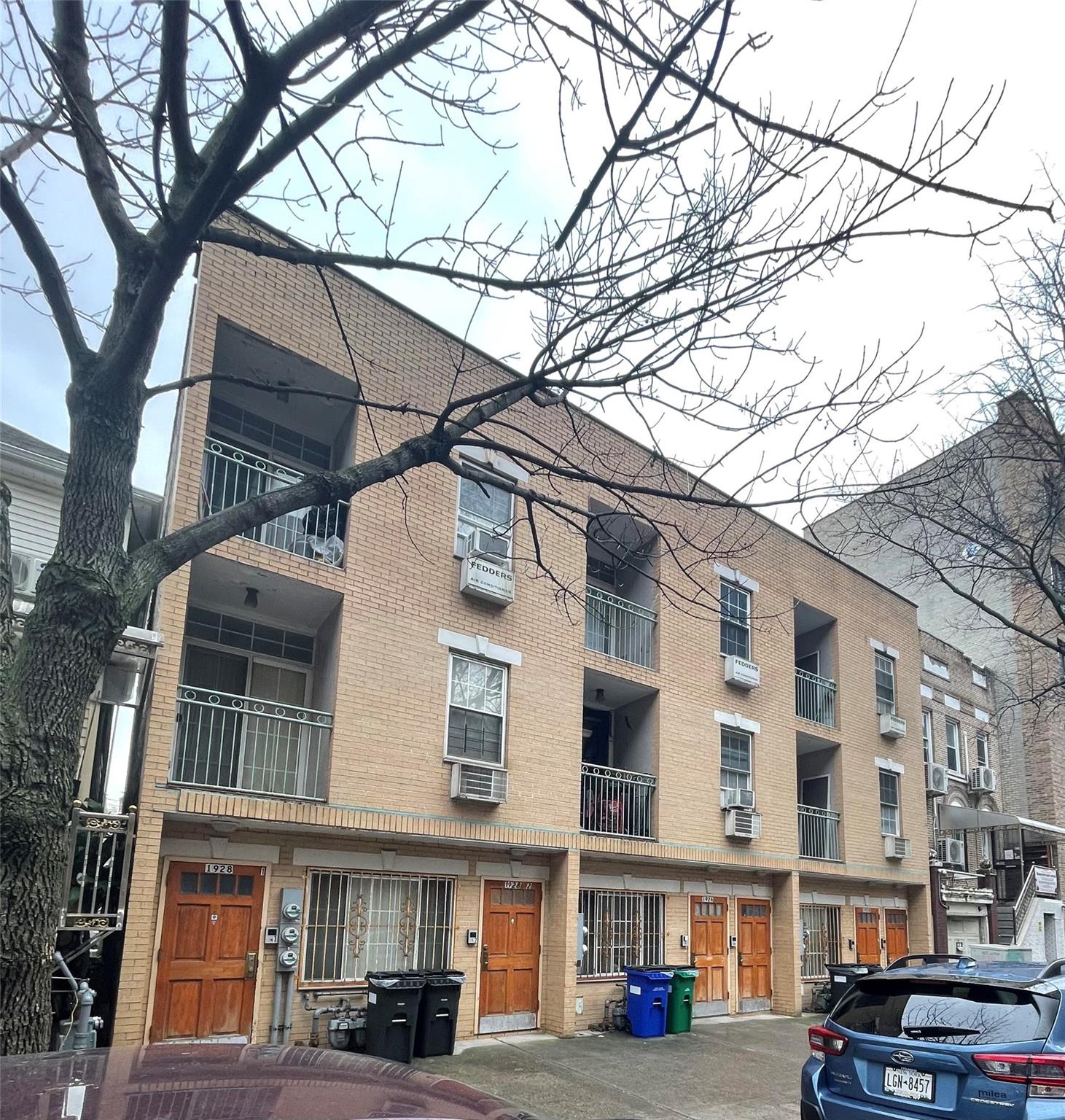 678 WARBURTON AVE Warburton Ave #4M, Yonkers, New York image 4