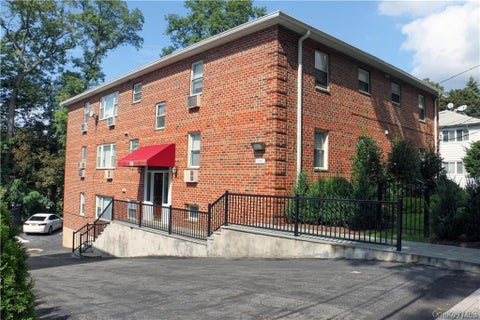 Apartment For Rent - 111 Kensington Road #8<br/> Bronxville, NY 10708