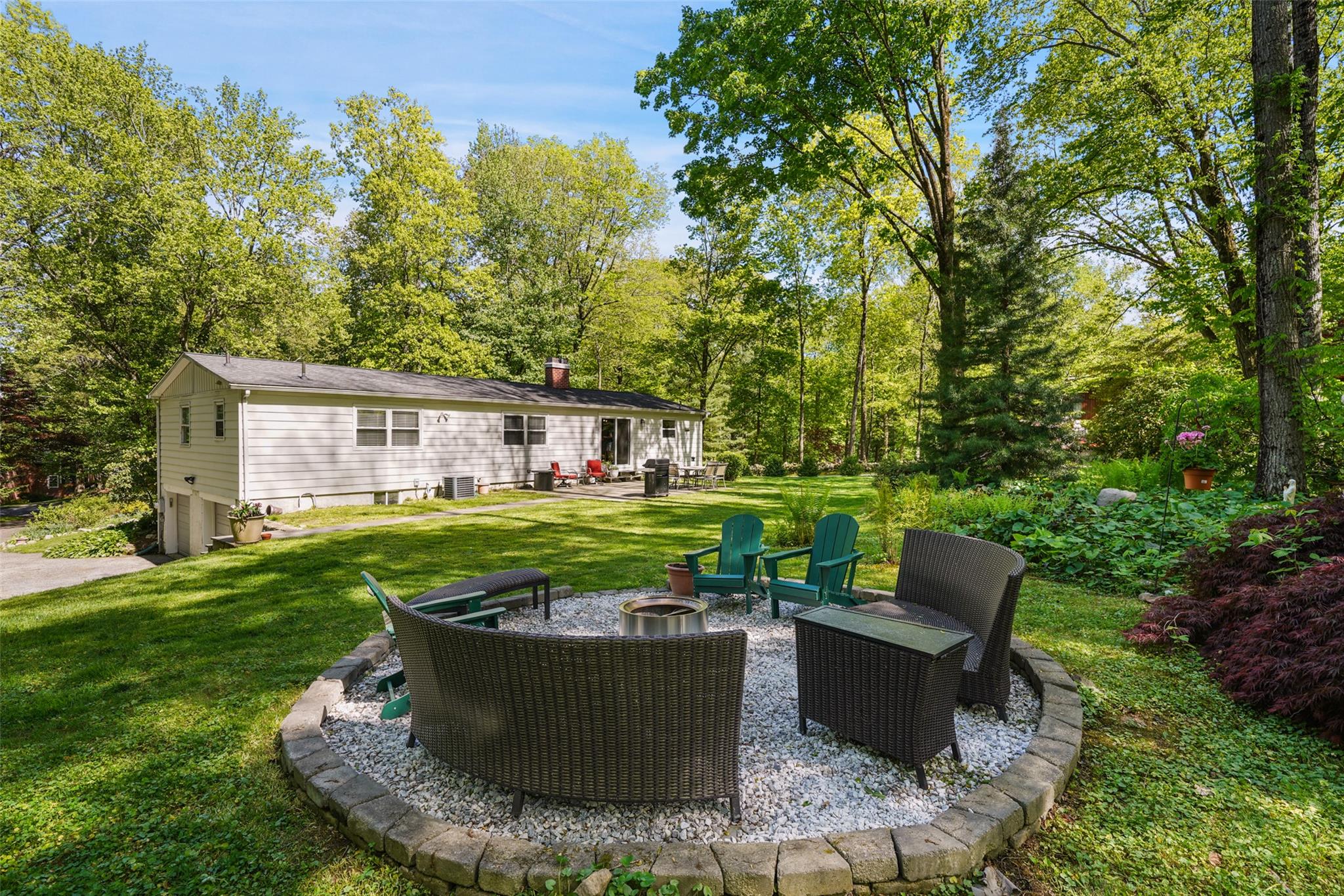17 Kingswood Way, South Salem, New York image 28