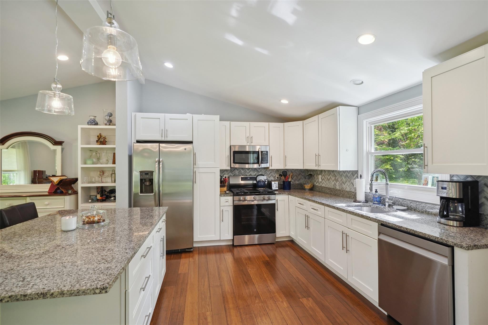 17 Kingswood Way, South Salem, New York image 10