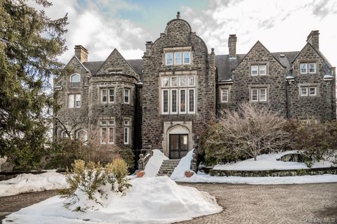 43 Ontio Road Tuxedo Park NY 10987