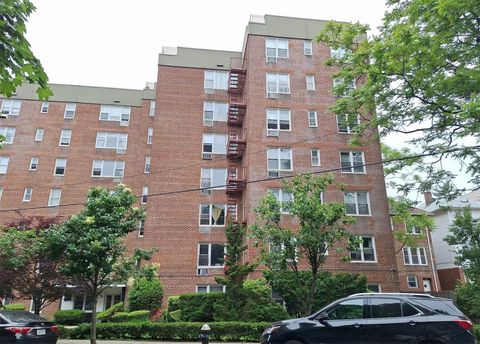 3475 Greystone Avenue 7E Bronx NY 10463