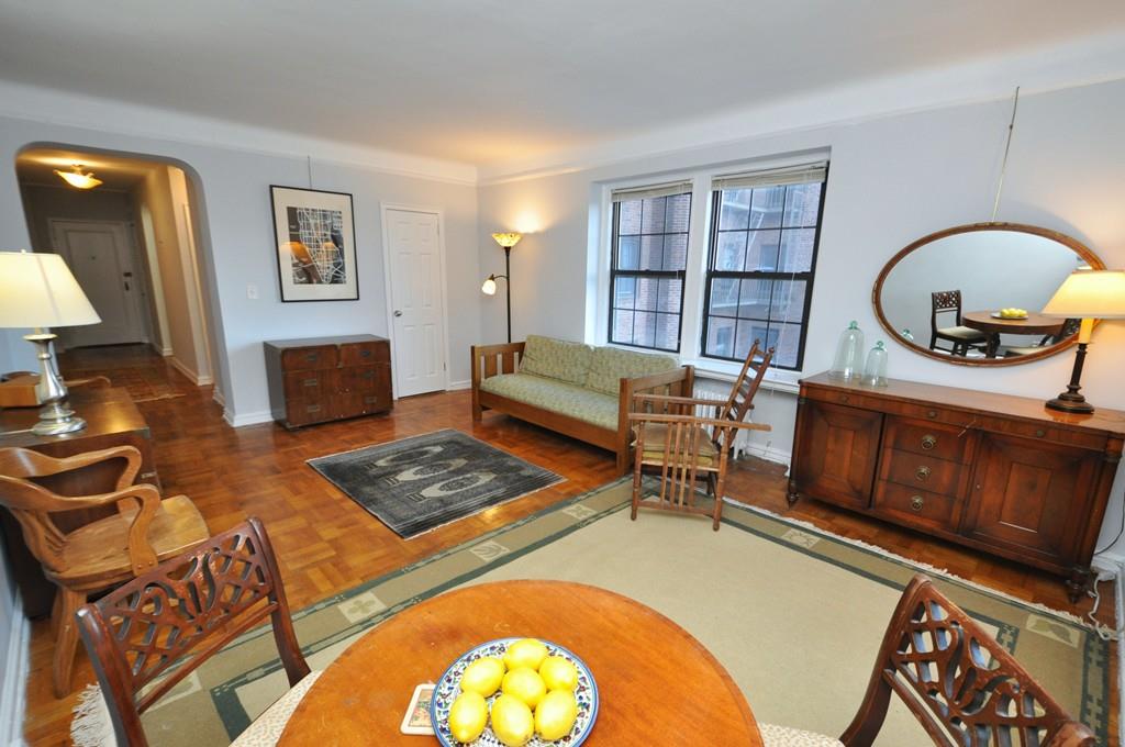 Scarsdale, New York 10583, United States, ,1 BathroomBathrooms,Residential,Active,81587