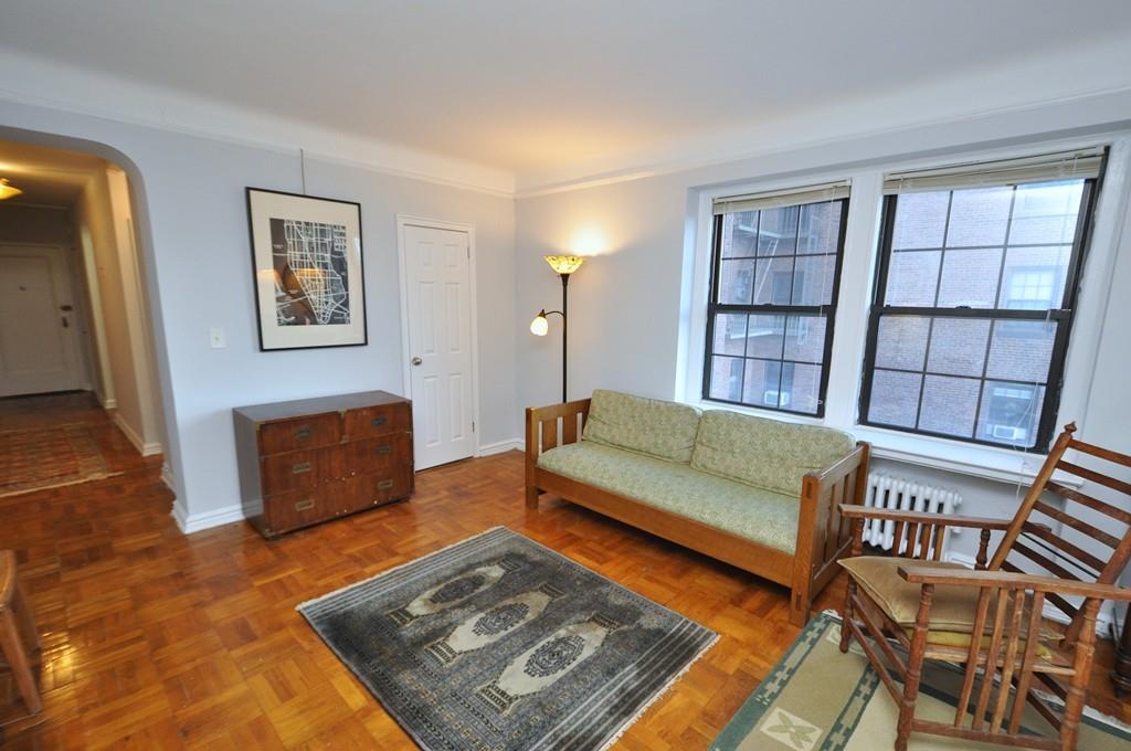 Scarsdale, New York 10583, United States, ,1 BathroomBathrooms,Residential,Active,81587