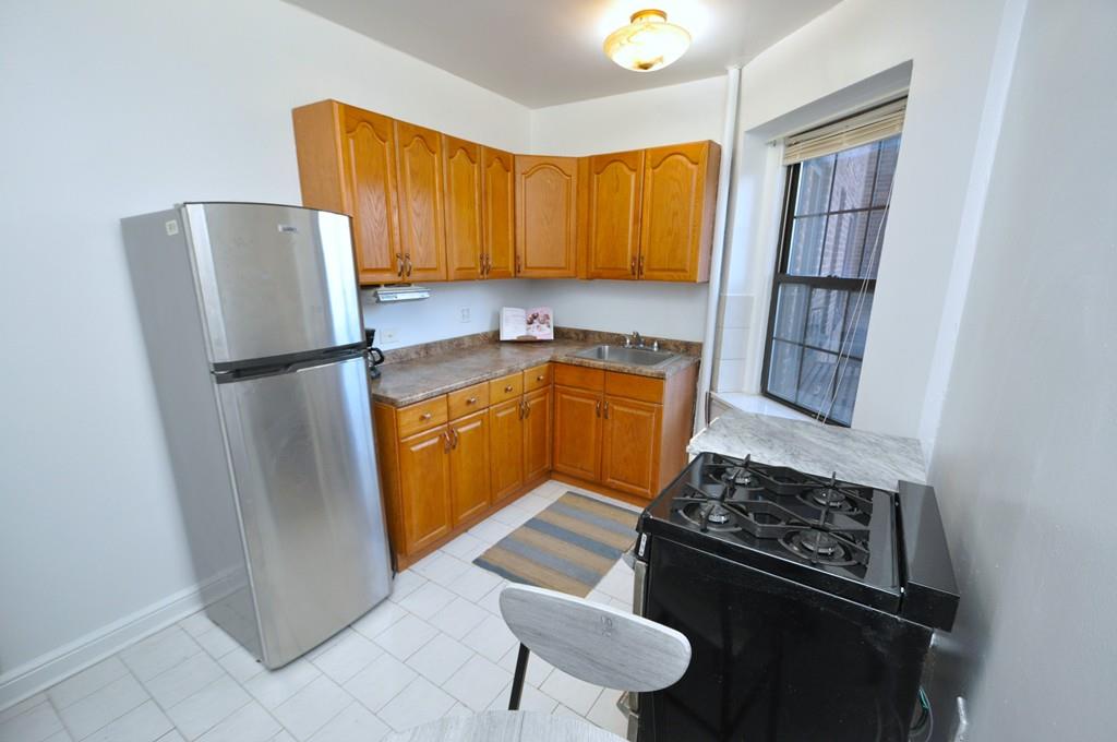 Scarsdale, New York 10583, United States, ,1 BathroomBathrooms,Residential,Active,81587