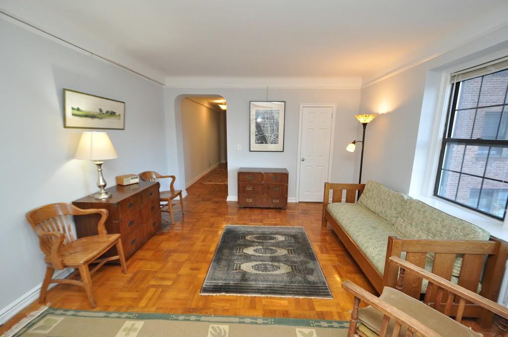 Scarsdale, New York 10583, United States, ,1 BathroomBathrooms,Residential,Active,81587