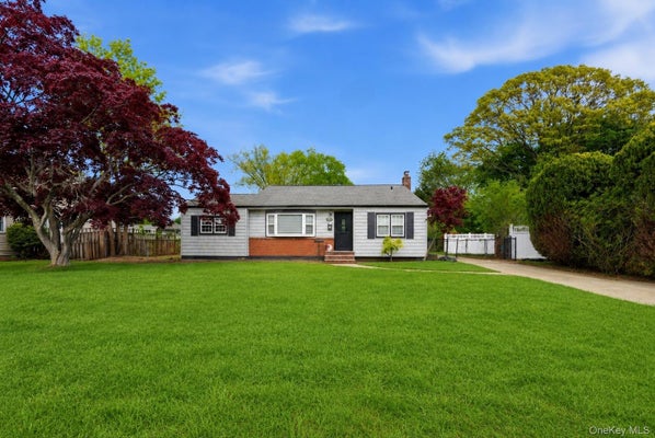 1413 PETERS BLVD, BAY SHORE, NY 11706 - Image 0fcc19dbc4ae46074a0a09dc3fc33be1/3356511243