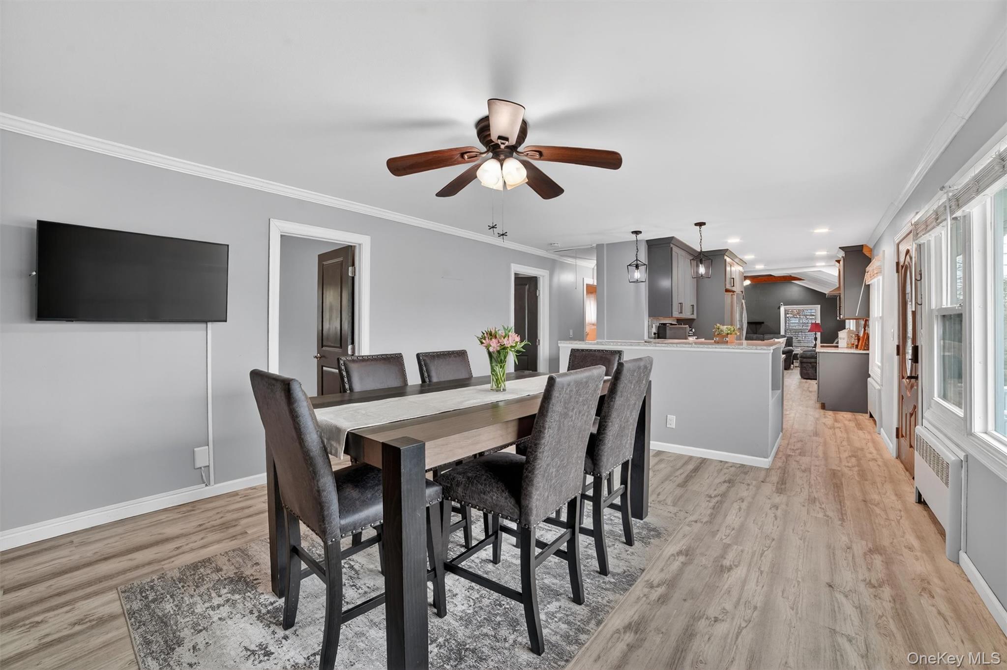 2157 Allan Avenue - Photo 3