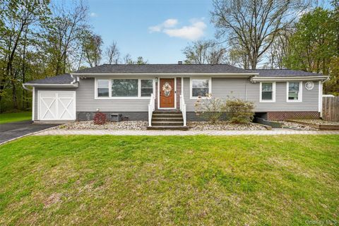 Homes For Sale - 2157 Allan Avenue<br/> Yorktown Heights, NY 10598