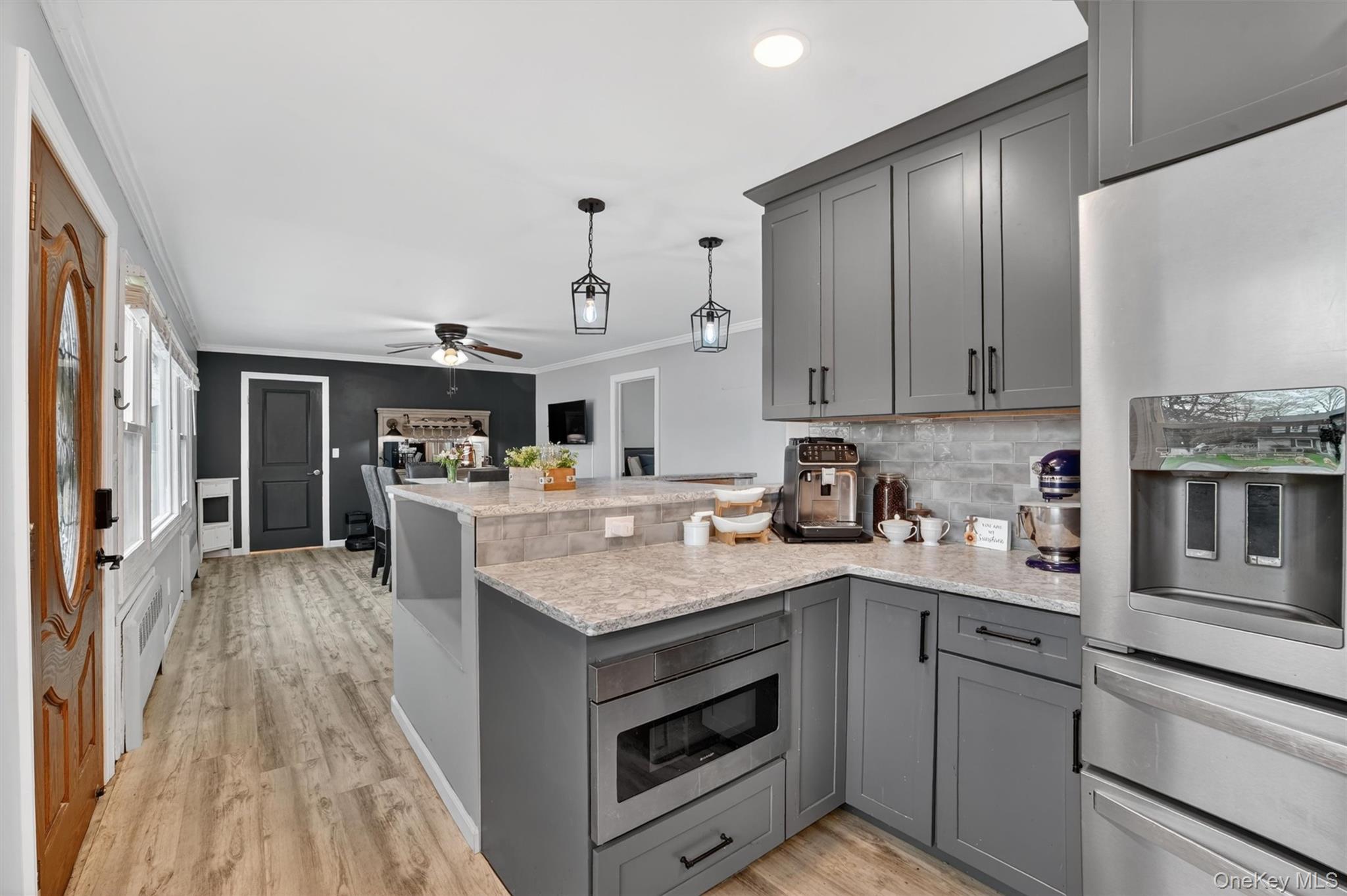 2157 Allan Avenue - Photo 4