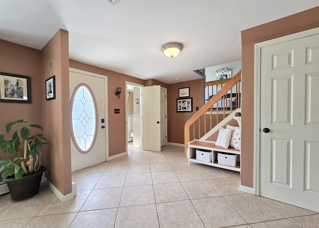 Photo of 31 Executive Road, Selden, NY 11784 (MLS # 988944)