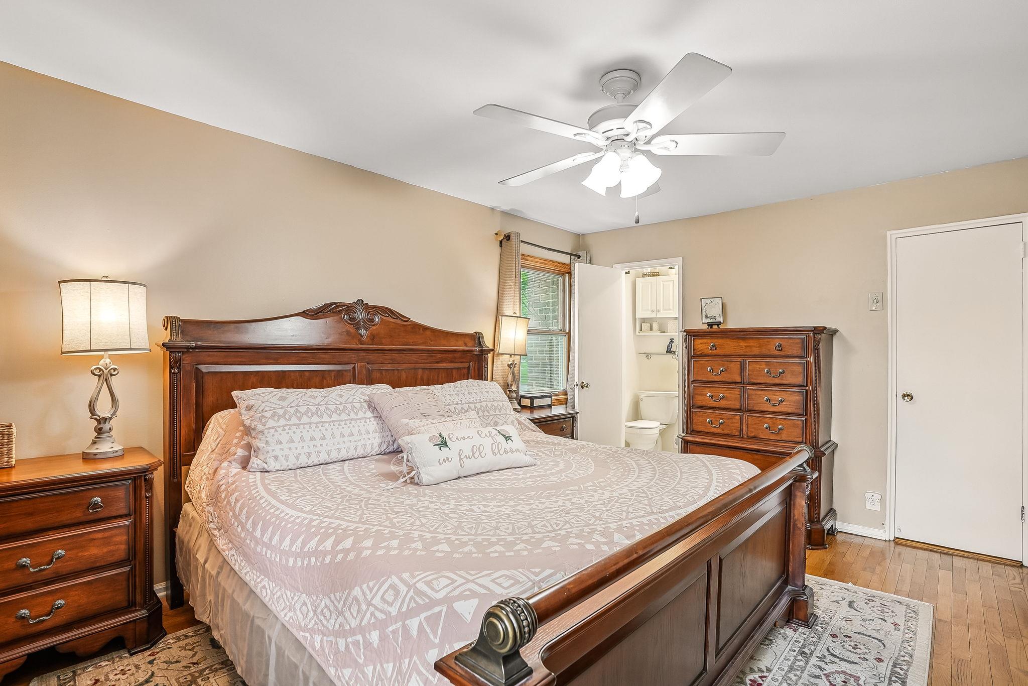 4 Sylvan Road, White Plains, New York image 10