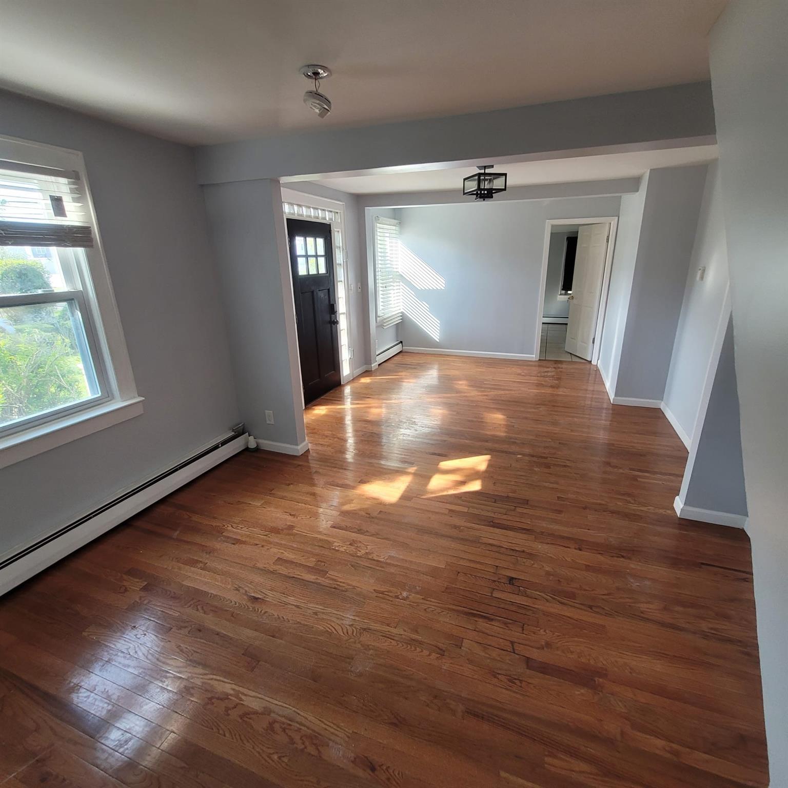 52 Columbus Boulevard, Amityville, New York image 3