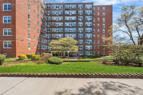 Homes For Sale - 16420 Highland Avenue #7S<br/> Jamaica, NY 11432
