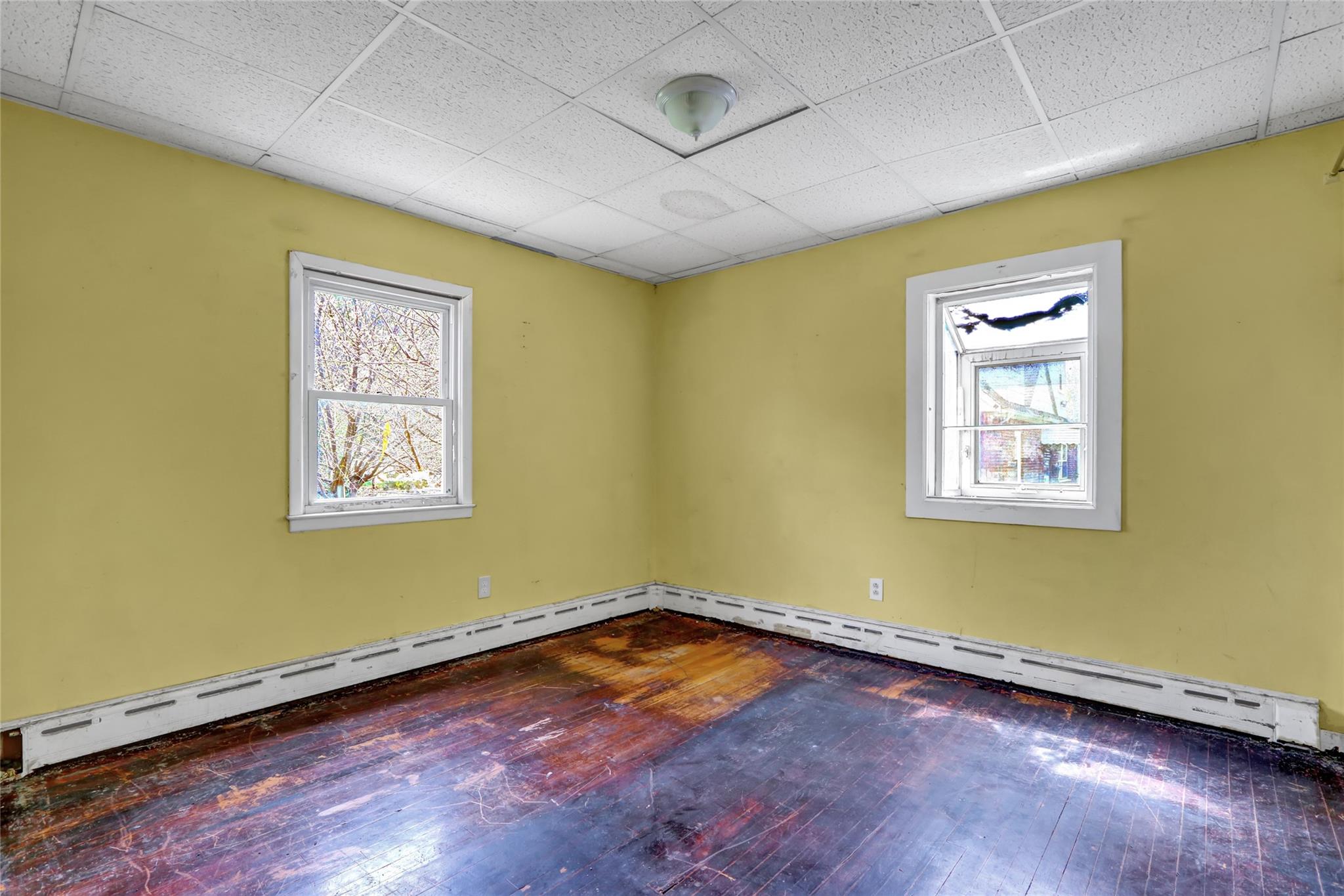 1707 N Gardiner Drive, Bay Shore, New York image 7