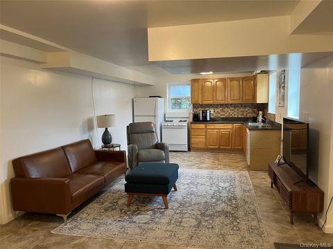 8 Blackford BSMT Yonkers NY 10704