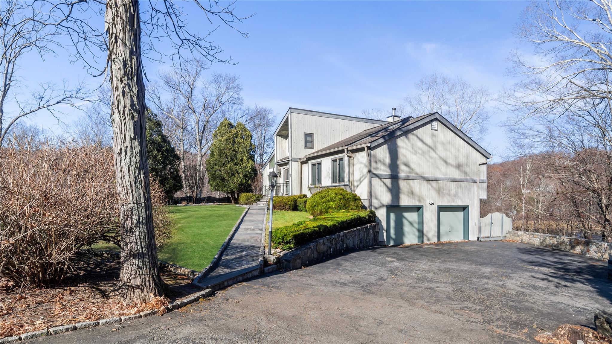 586 Wood Road, Mahopac, New York image 2