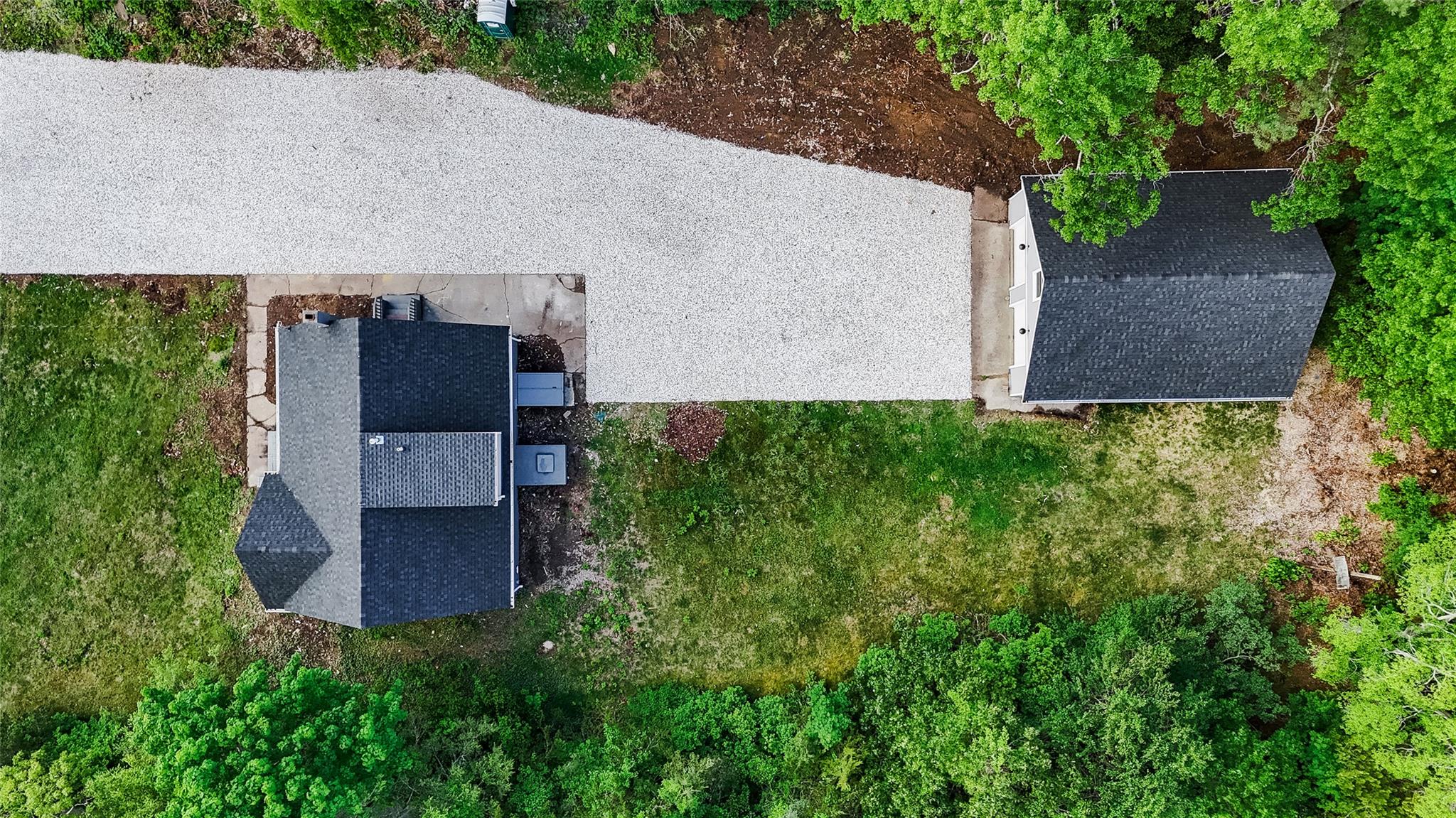 381 Wading River Road, Manorville, New York image 3