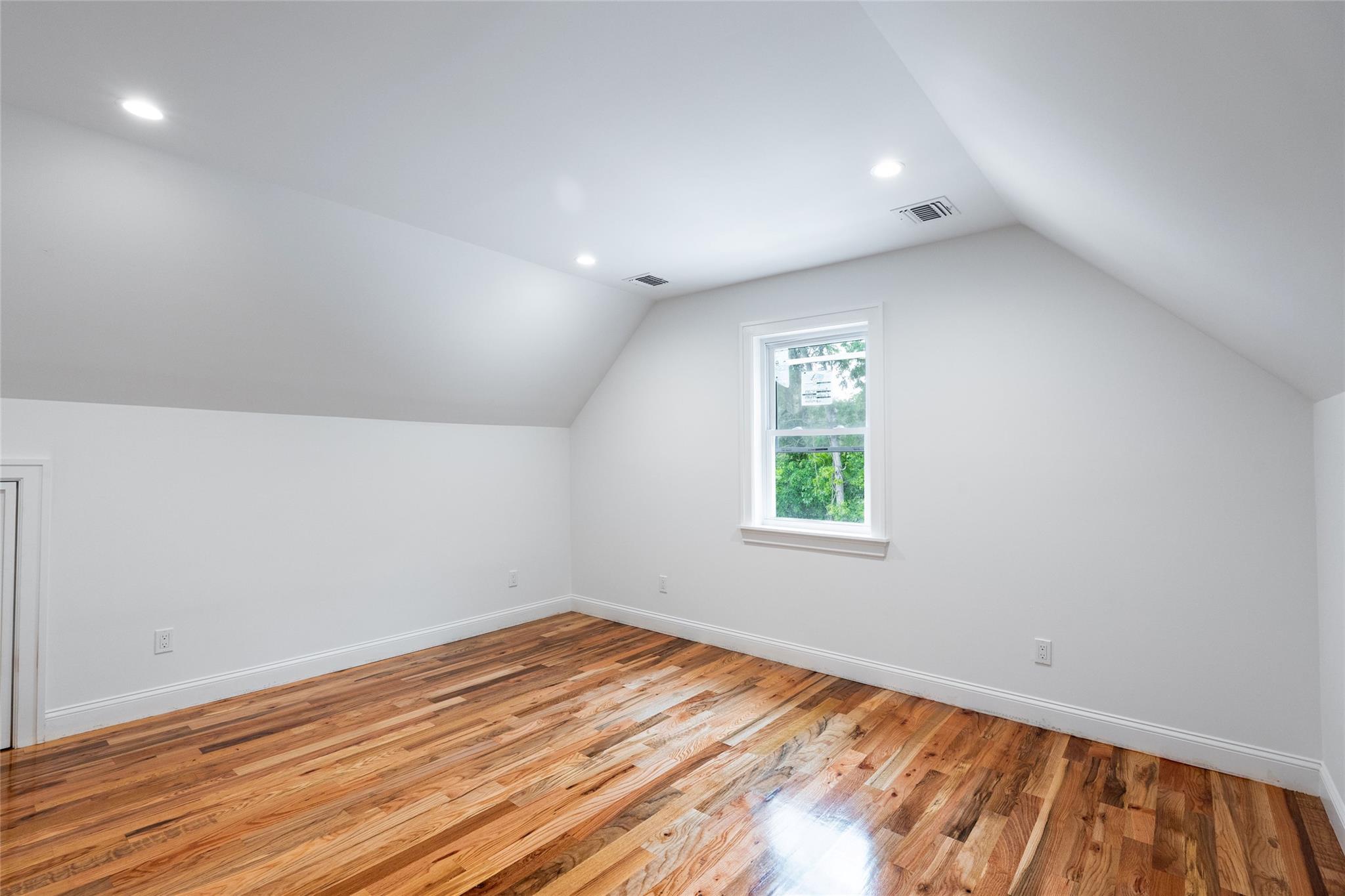 381 Wading River Road, Manorville, New York image 18