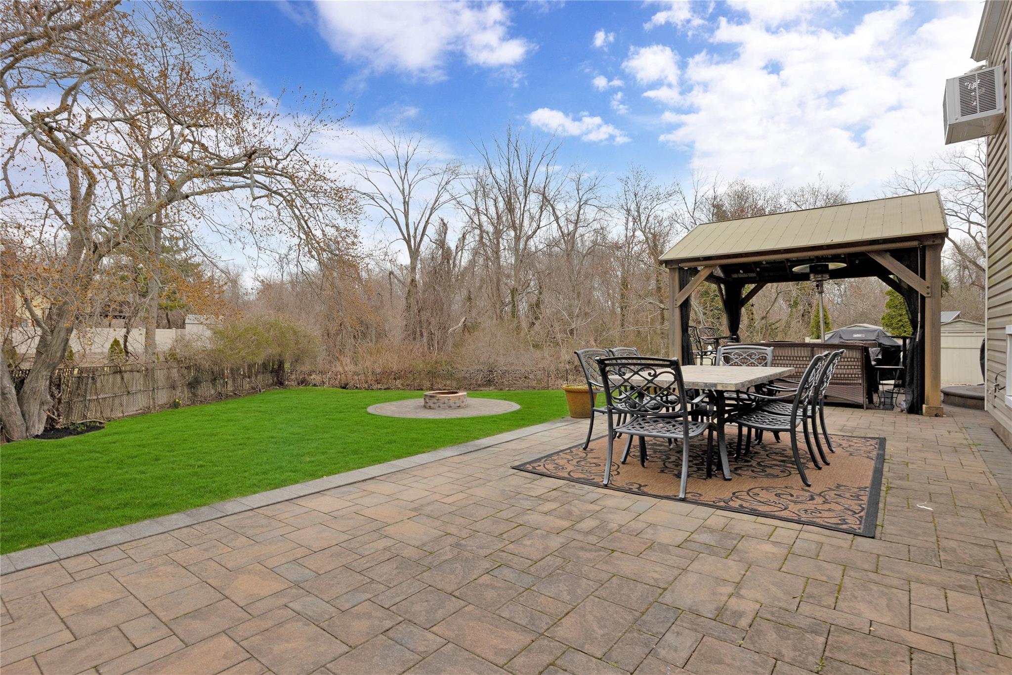 4 Brooktree Circle, Lindenhurst, New York image 20