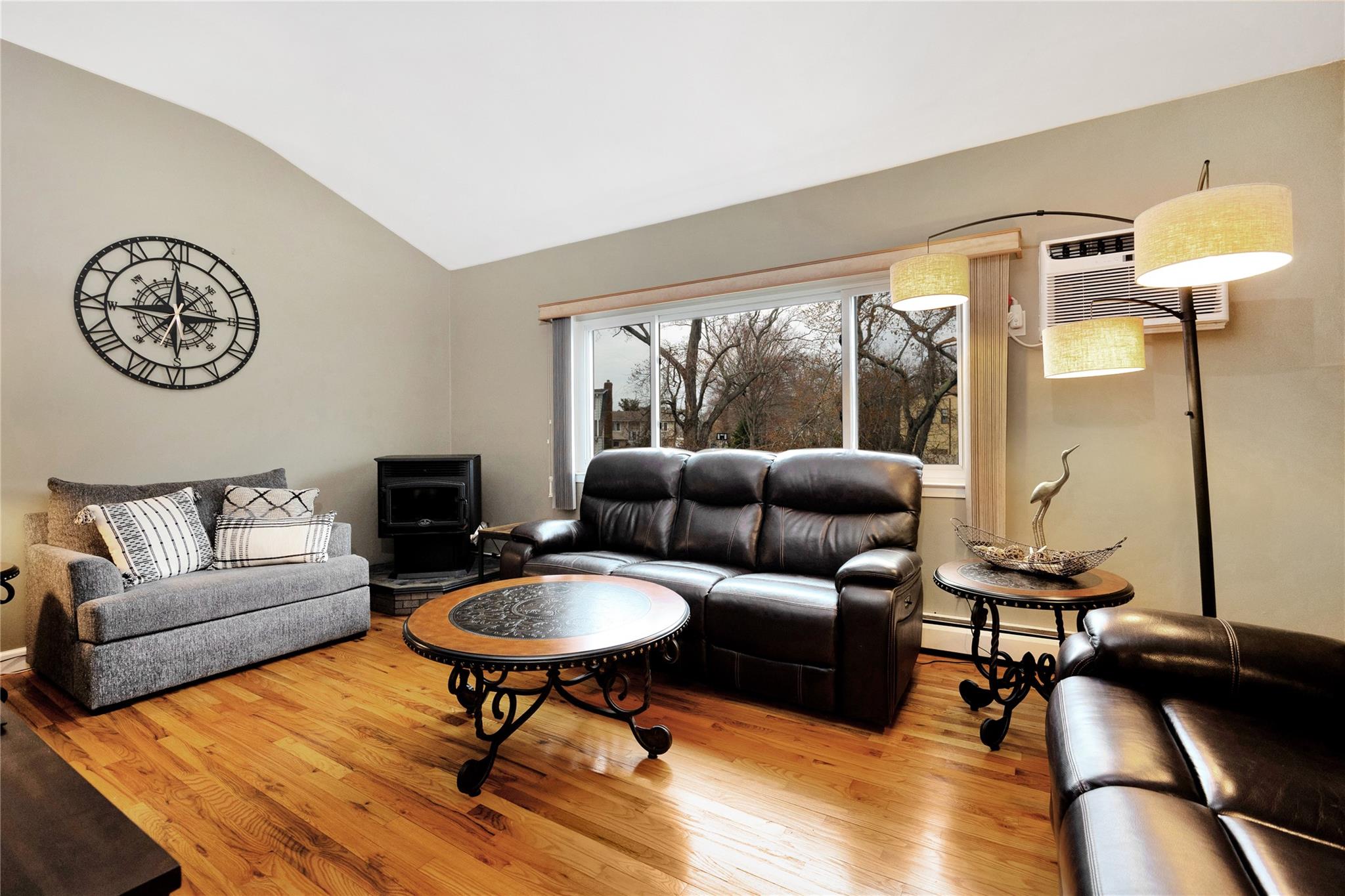 4 Brooktree Circle, Lindenhurst, New York image 11