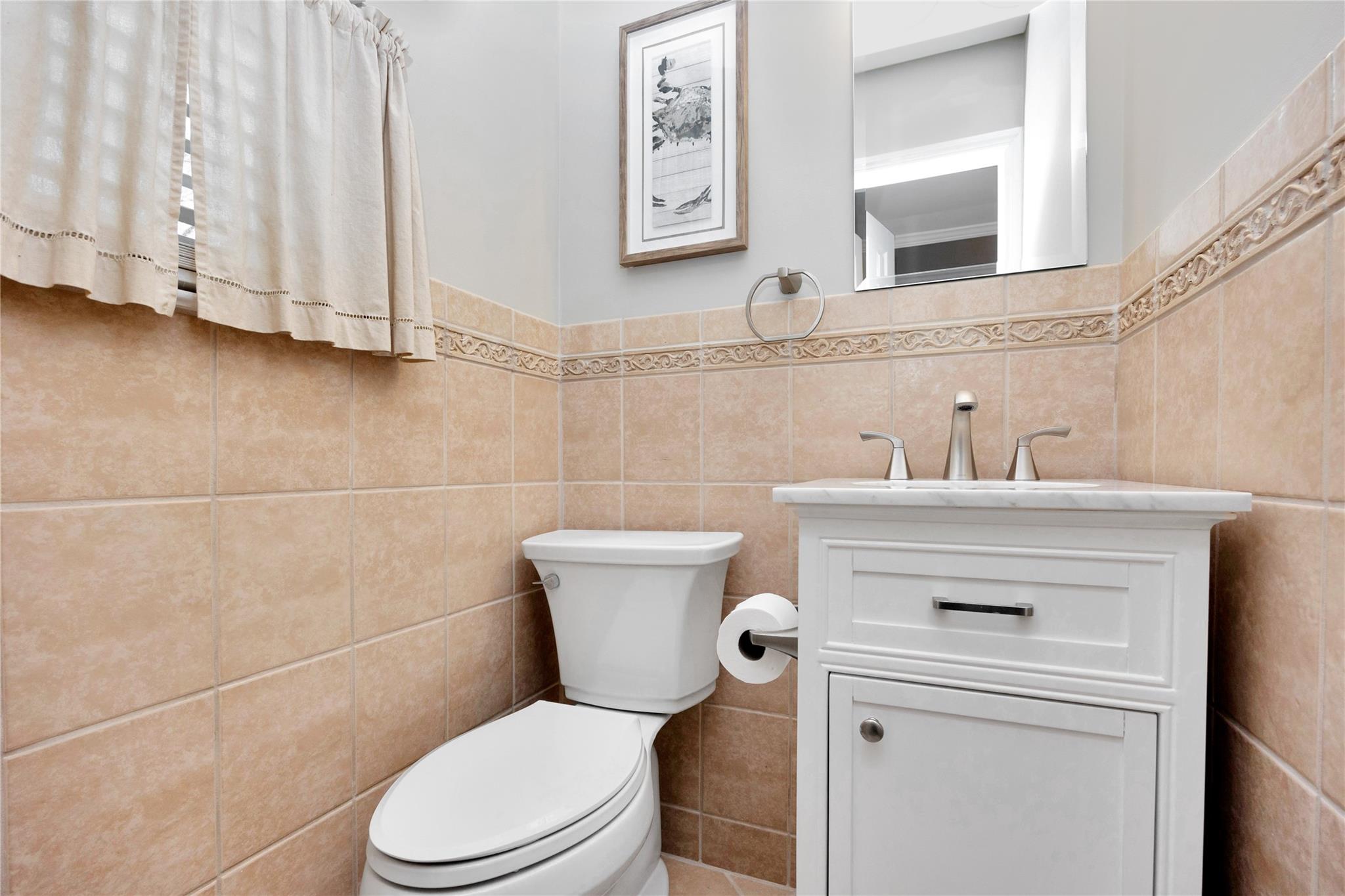 4 Brooktree Circle, Lindenhurst, New York image 13