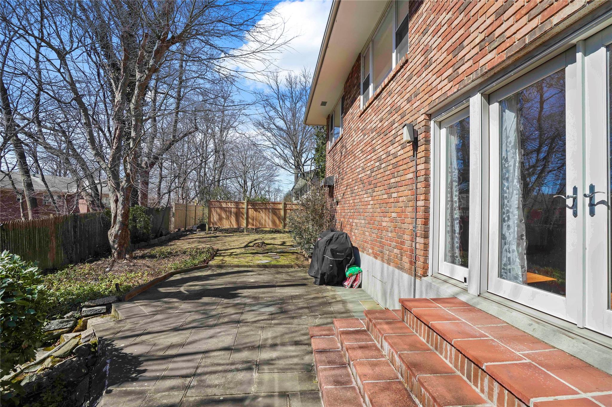 48 Sycamore Lane, Irvington, New York image 39