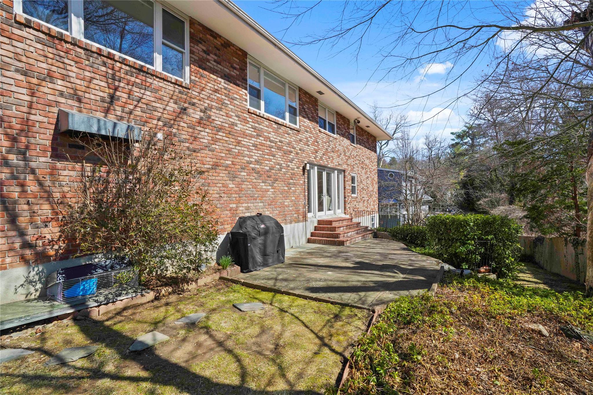 48 Sycamore Lane, Irvington, New York image 38