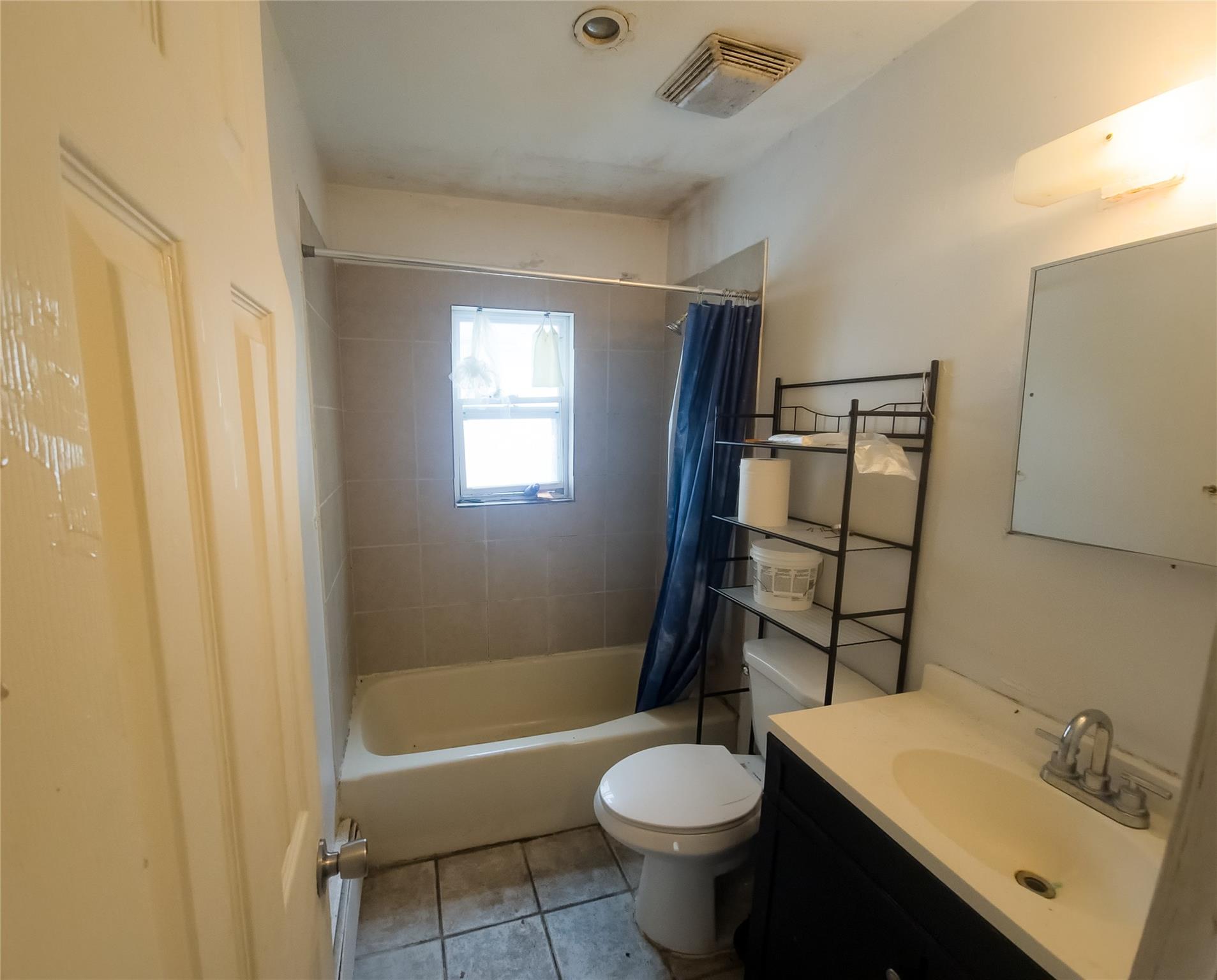 135 Mayfield Drive, Mastic Beach, New York image 8