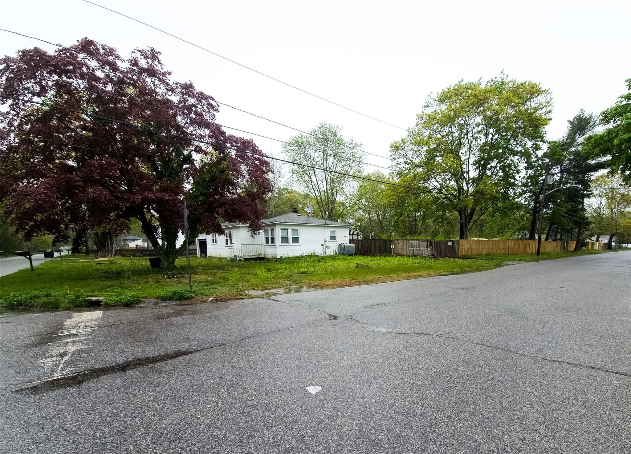 135 Mayfield Drive, Mastic Beach, New York image 1