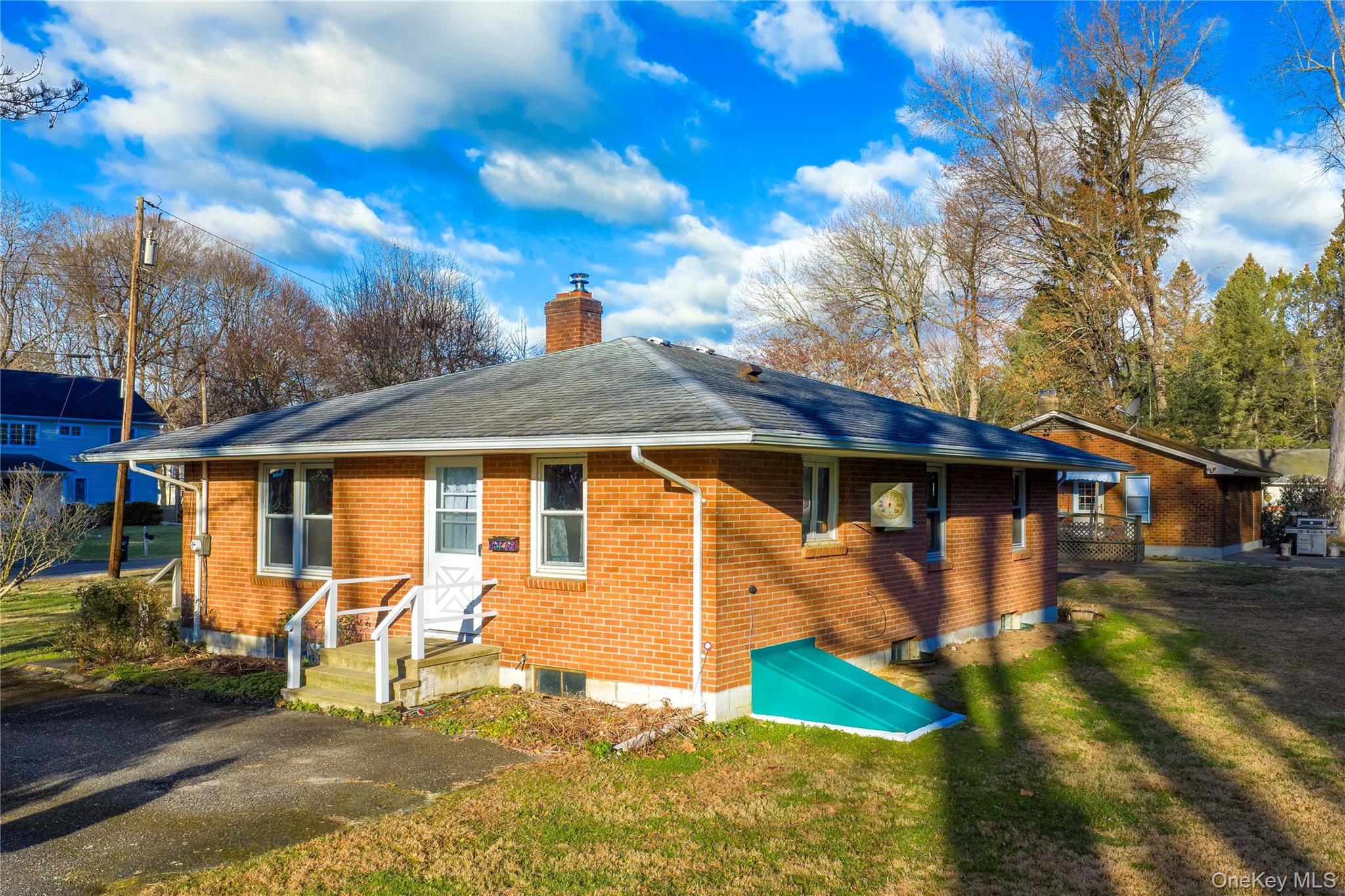 16 Townsend Boulevard