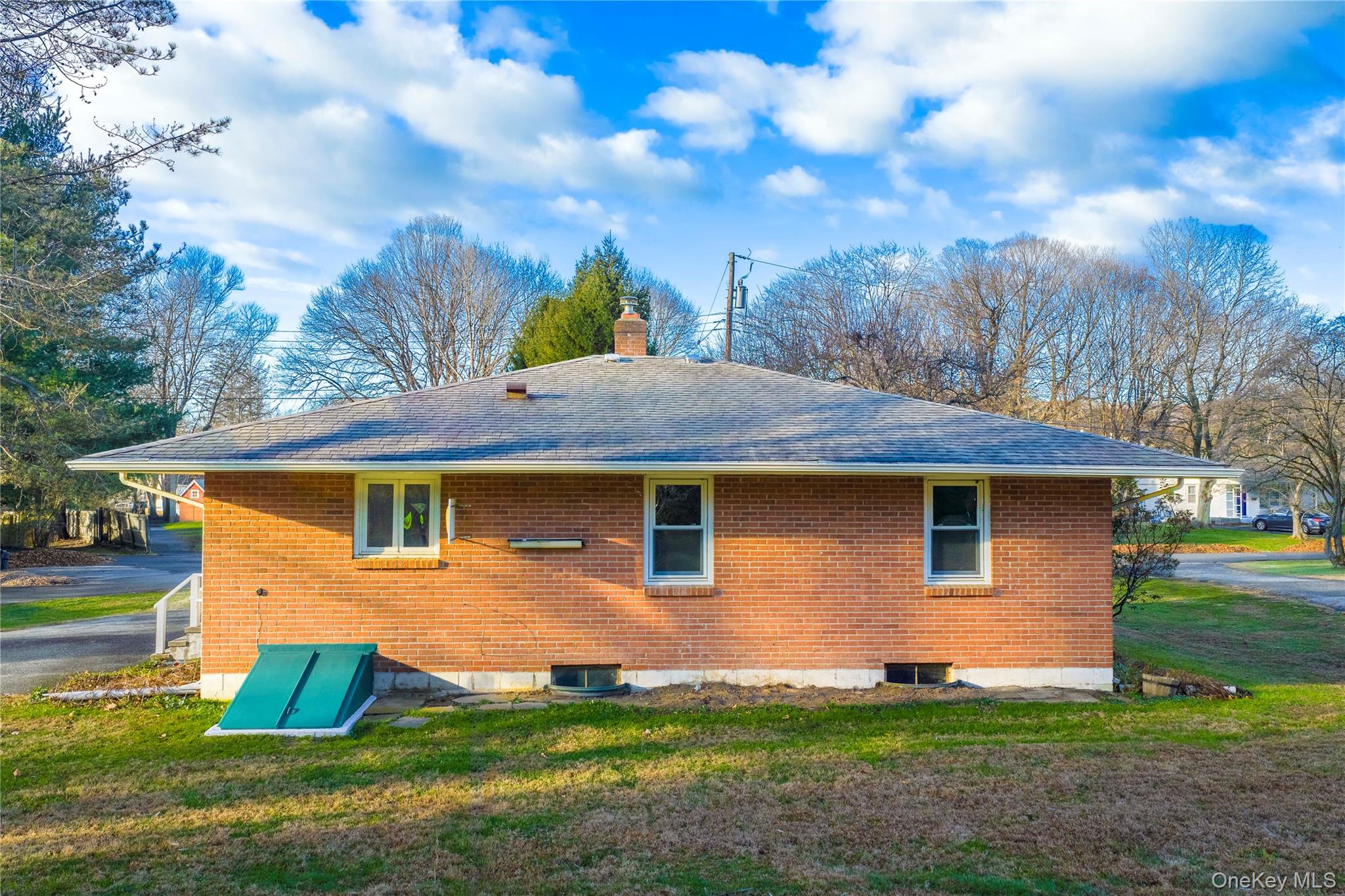 16 Townsend Boulevard