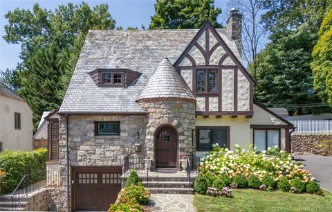 144 Douglas Place Mount Vernon NY 10552