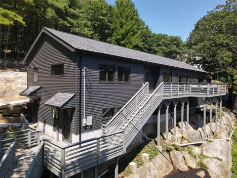 Homes For Sale - 87 Blueberry Hill<br/> Greenwood Lake, NY 10925