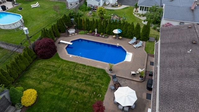 436 Greenbelt Parkway, Holtsville, New York image 3