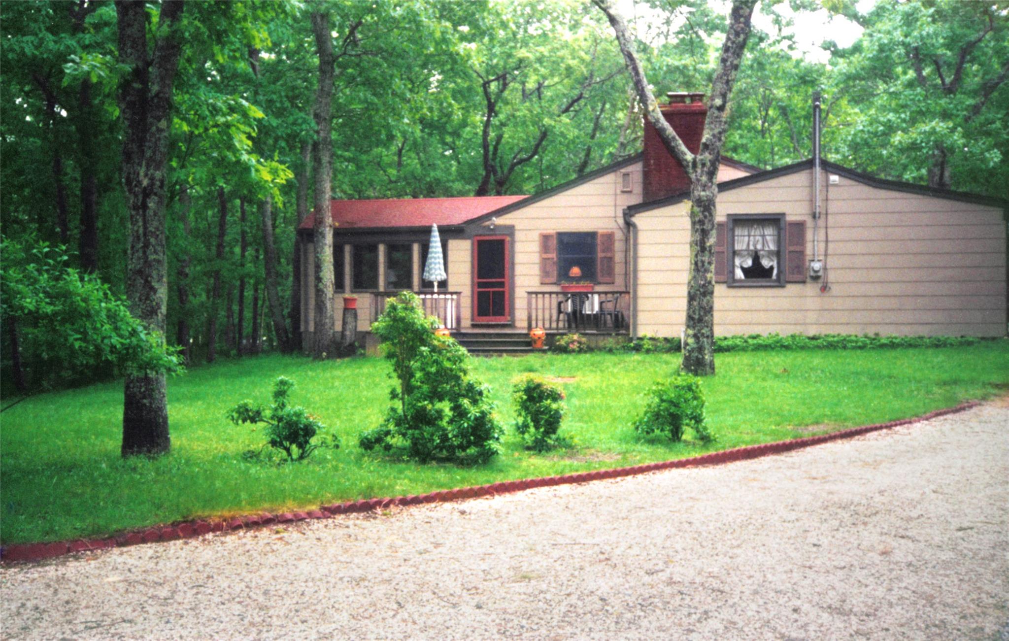 Rental Property at Whippoorwill Lane, Hampton Bays, Hamptons, NY - Bedrooms: 3 
Bathrooms: 2  - $24,000 MO.