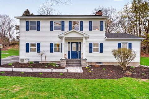 22 Blossom Hill Drive Marlboro NY 12542