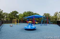 86 Summerfield Drive