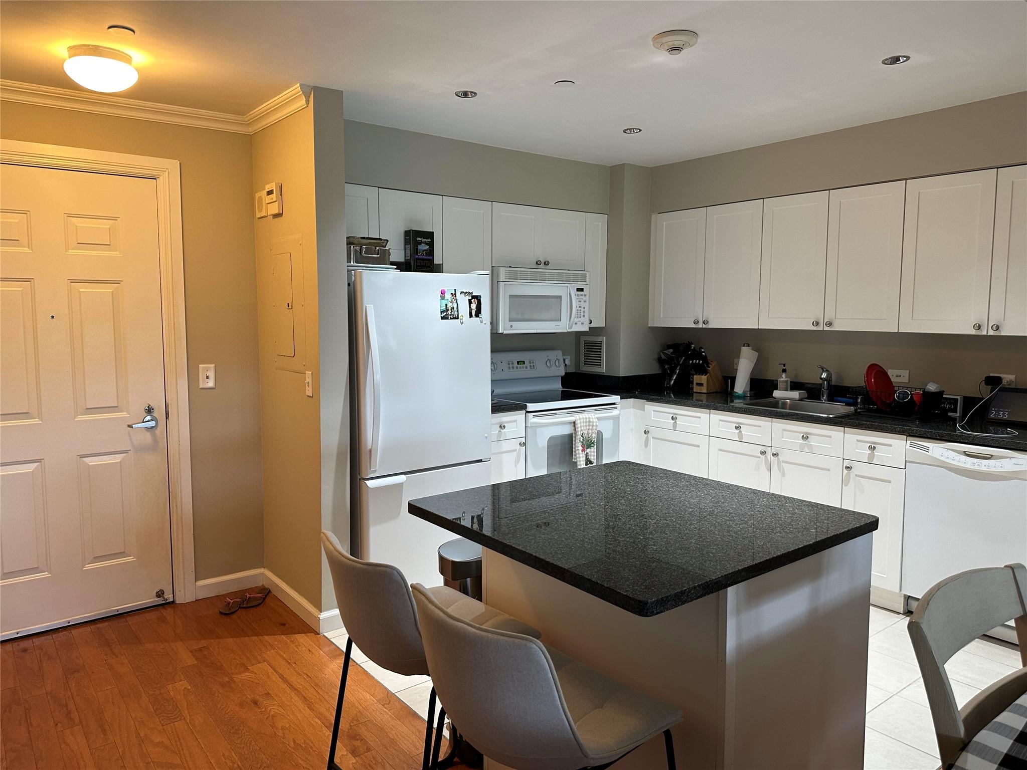 300 Mamaroneck Avenue 626